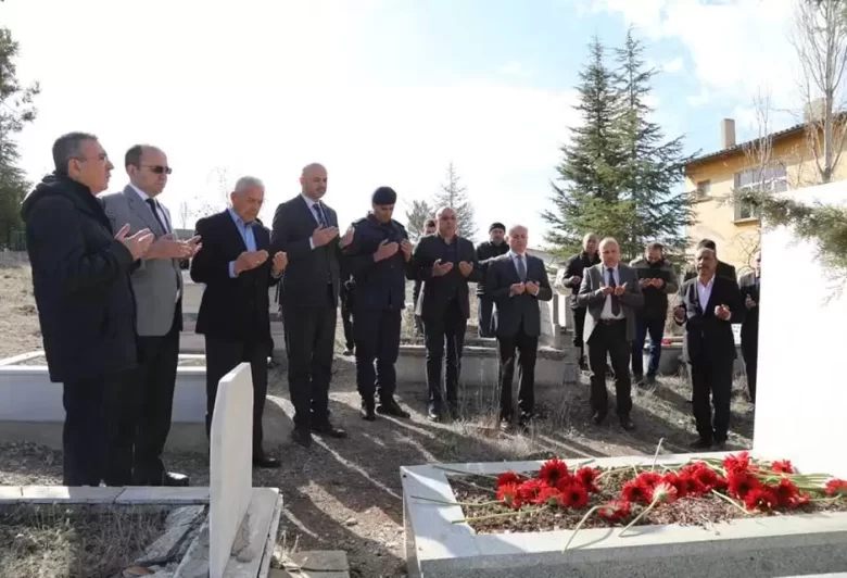 Hacı Taşan Kabri Başında Anıldı - Kırıkkale Haber, Son Dakika Kırıkkale Haberleri