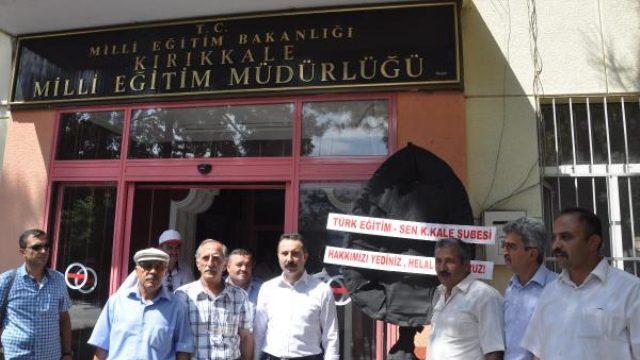 Milli Eğitim’e siyah çelenk - Kırıkkale Haber, Son Dakika Kırıkkale Haberleri