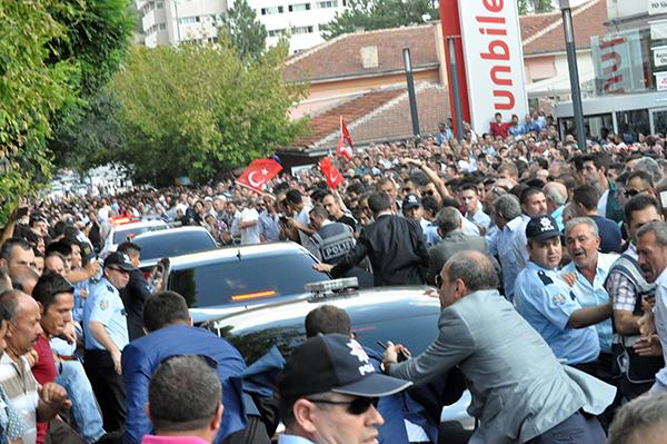 AKDOĞAN PROTESTO EDİLDİ - Kırıkkale Haber, Son Dakika Kırıkkale Haberleri