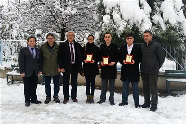 Öğrenciler ödüllendirildi - Kırıkkale Haber, Son Dakika Kırıkkale Haberleri