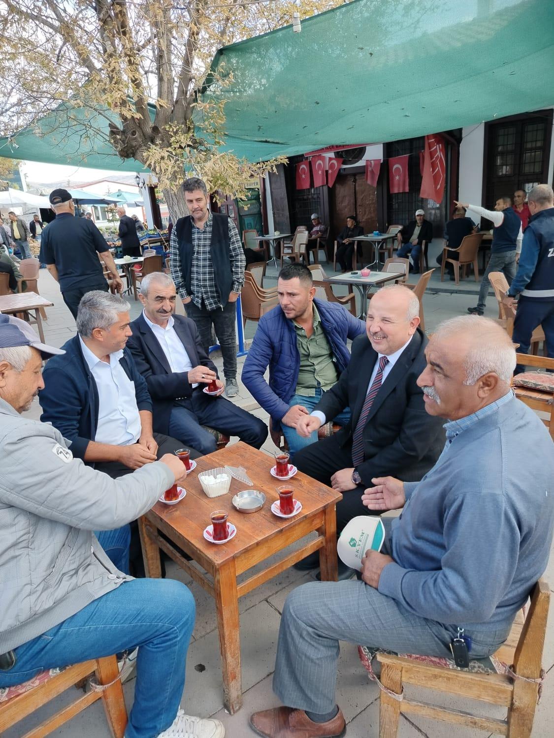 Başkan Cönger Pazar Esnafını ve Vatandaşlar İl Sohbet Etti - Kırıkkale Haber, Son Dakika Kırıkkale Haberleri