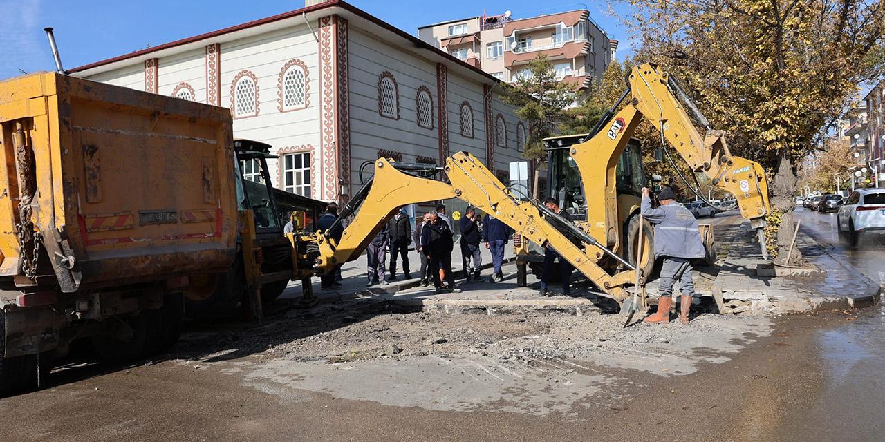 Kırıkkale’de Atatürk Bulvarına Sellik Yapılıyor - Kırıkkale Haber, Son Dakika Kırıkkale Haberleri