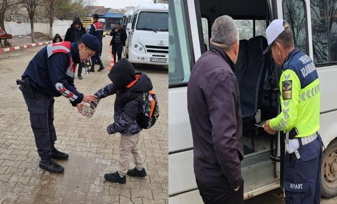 Kırıkkale Jandarma’dan Öğrenci Güvenliği İçin Örnek Çalışma - Kırıkkale Haber, Son Dakika Kırıkkale Haberleri