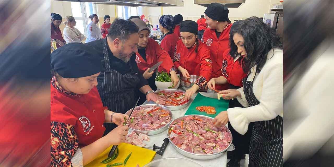 Liseliler Yöresel Yemekler Yaptı - Kırıkkale Haber, Son Dakika Kırıkkale Haberleri