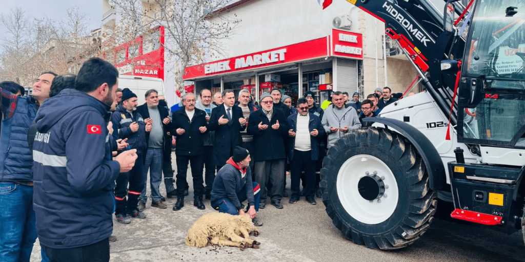 Delice Belediyesine Yeni İş Makinesi - Kırıkkale Haber, Son Dakika Kırıkkale Haberleri