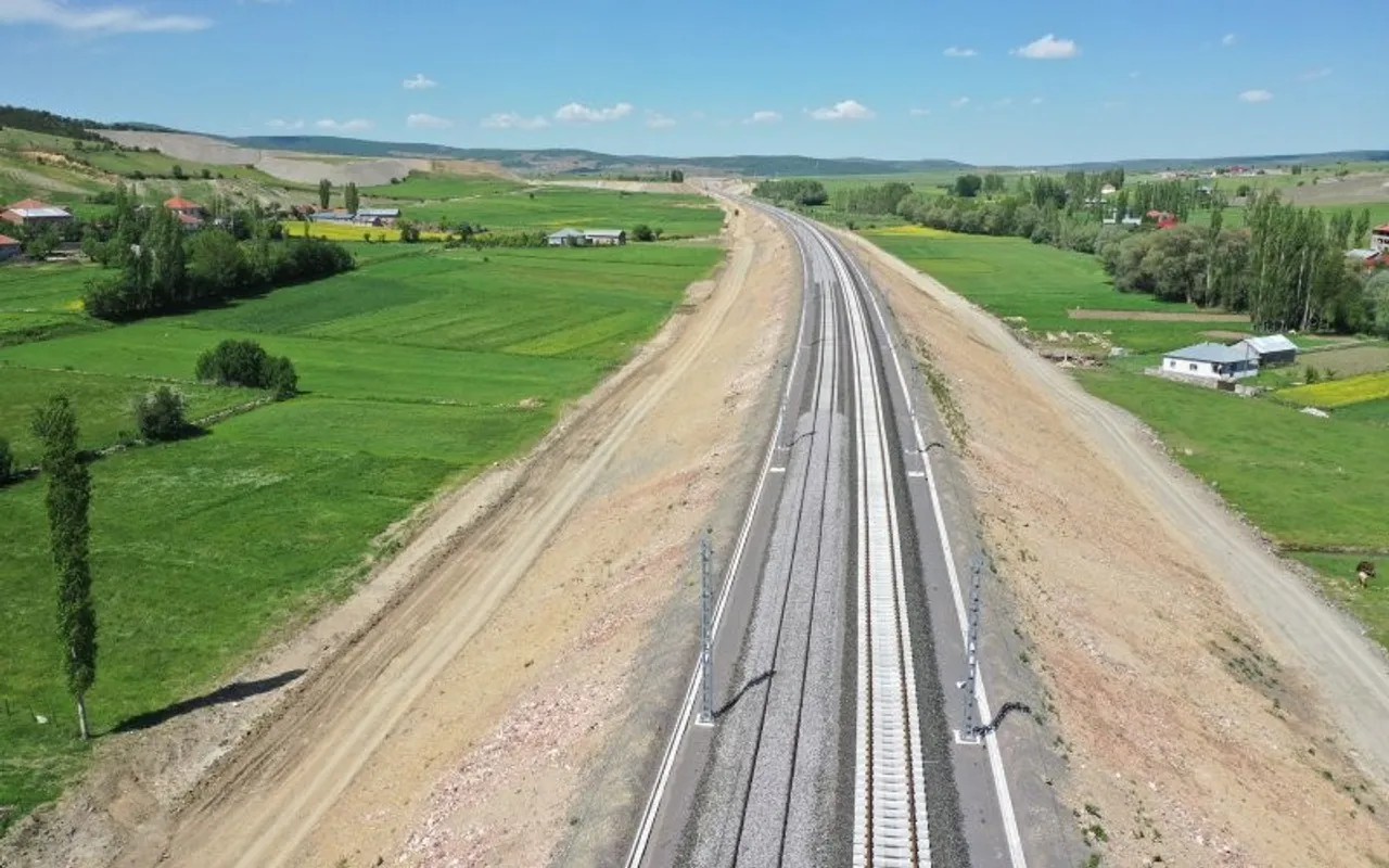 Hızlı Tren Projeleri Kırıkkale'de Tarım Arazilerine Zarar Verdi - Kırıkkale Haber, Son Dakika Kırıkkale Haberleri