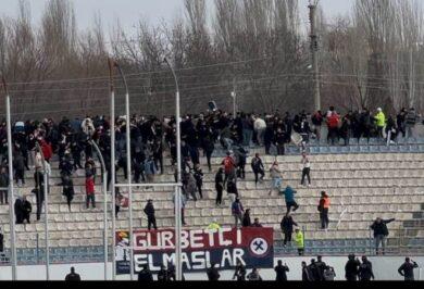 Kırıkkale FK Gol Attı Zonguldak Taraftarı Koltukları Kırdı - Kırıkkale Haber, Son Dakika Kırıkkale Haberleri